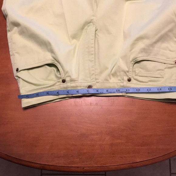 Talbots size 10L straight leg 5- pocket stretch jeans. 95% cotton, 5% spandex - Picture 6 of 9